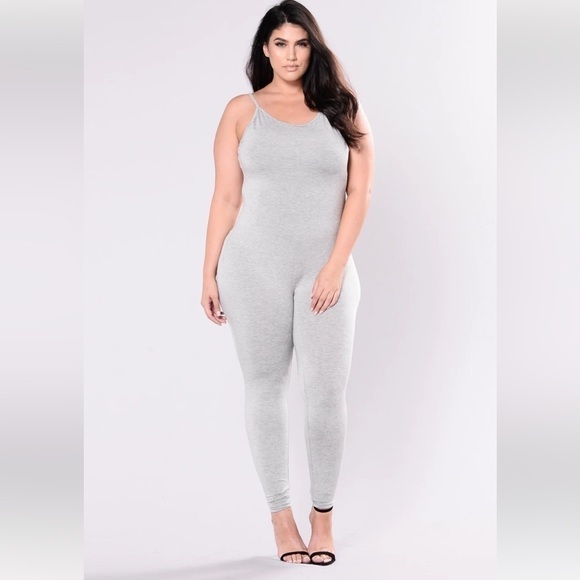Plus size Jumpsuit grey stretchy catsuit with spaghetti straps Size 1X - Picture 1 of 17